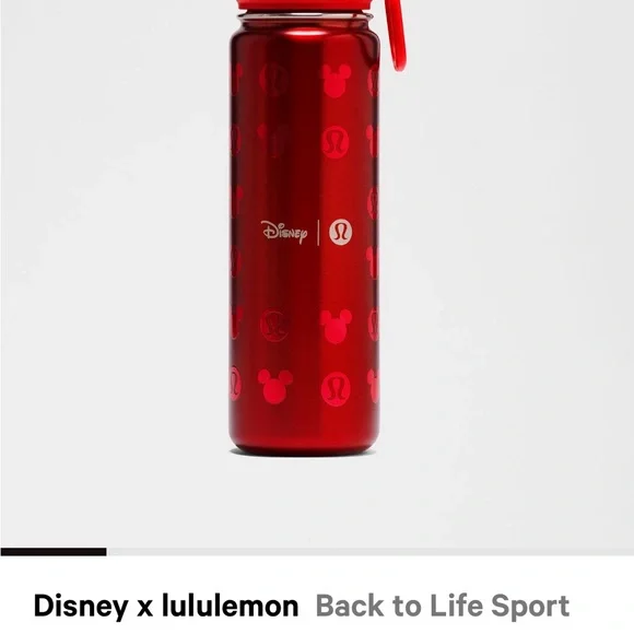 lululemon athletica Red Water Bottle - Picture 1 of 2